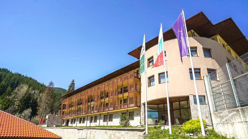 Borika Hotel تشبيلار المظهر الخارجي الصورة