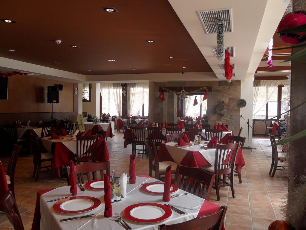 Borika Hotel تشبيلار المظهر الخارجي الصورة