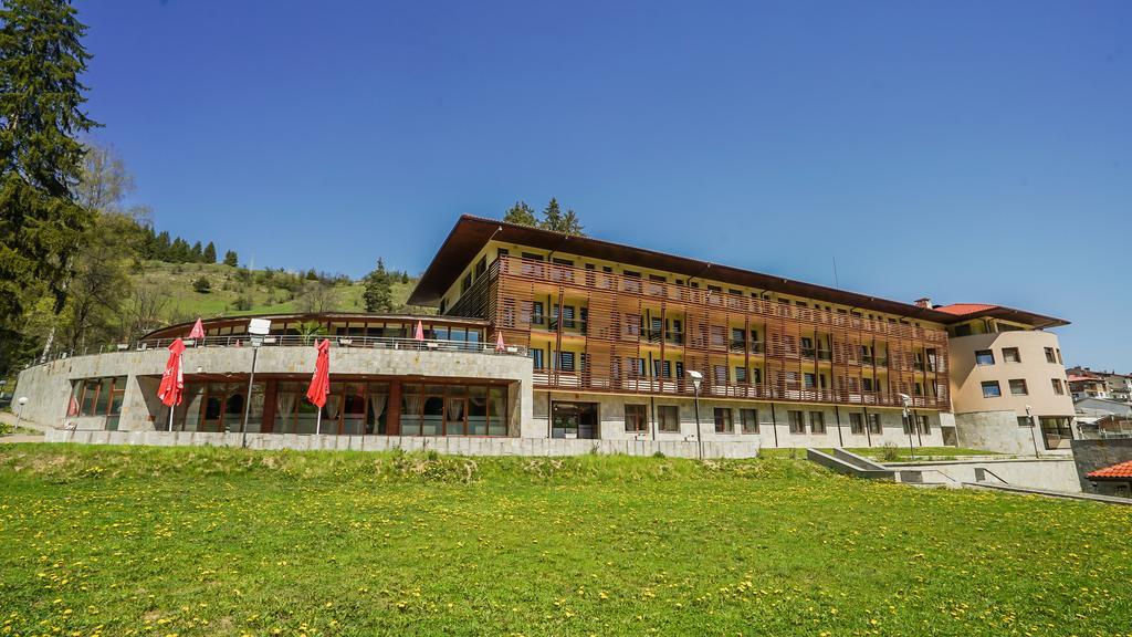 Borika Hotel تشبيلار المظهر الخارجي الصورة
