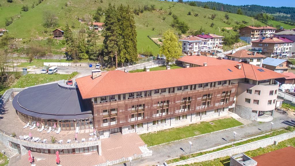 Borika Hotel تشبيلار المظهر الخارجي الصورة
